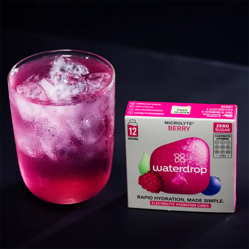 Keto Store NZ | Waterdrop | Microlyte Drink Cubes - Berry | Electrolyte | in a glass