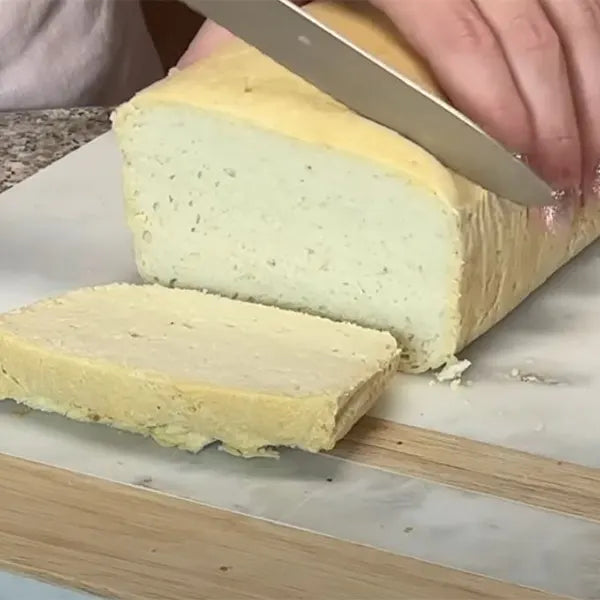 Slicing of Keto Bread Flour White Bread by Keto Store NZ